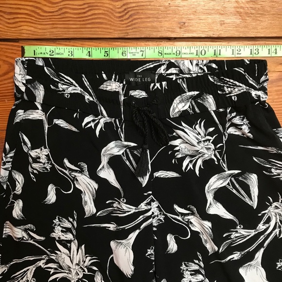 White House Black Market Wide Leg Pants, EUC, XS - Picture 5 of 15